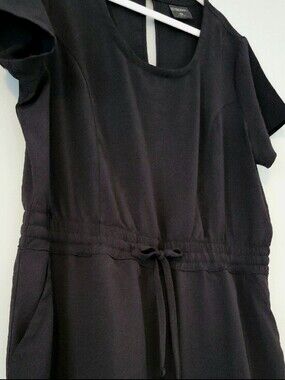 Black Short-Sleeve Dress with Pockets & Drawstring Waist
